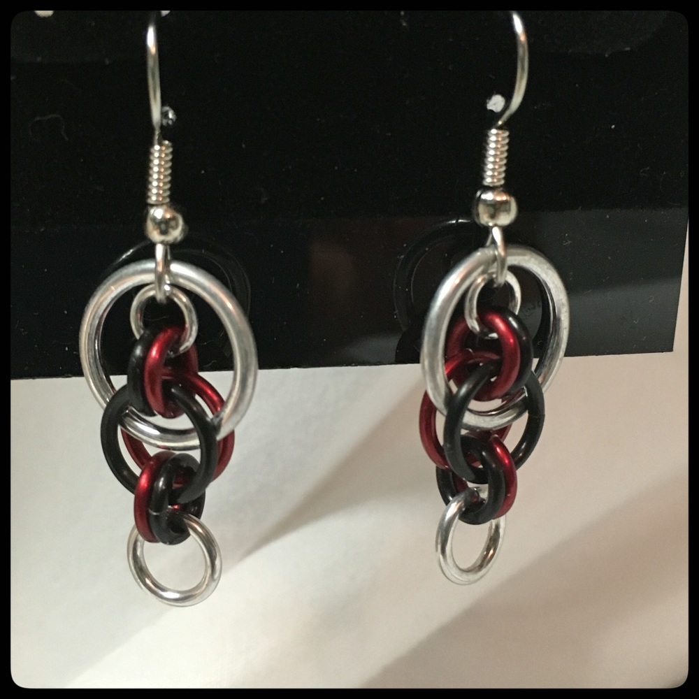 Chainmail earrings - red, black, & silver